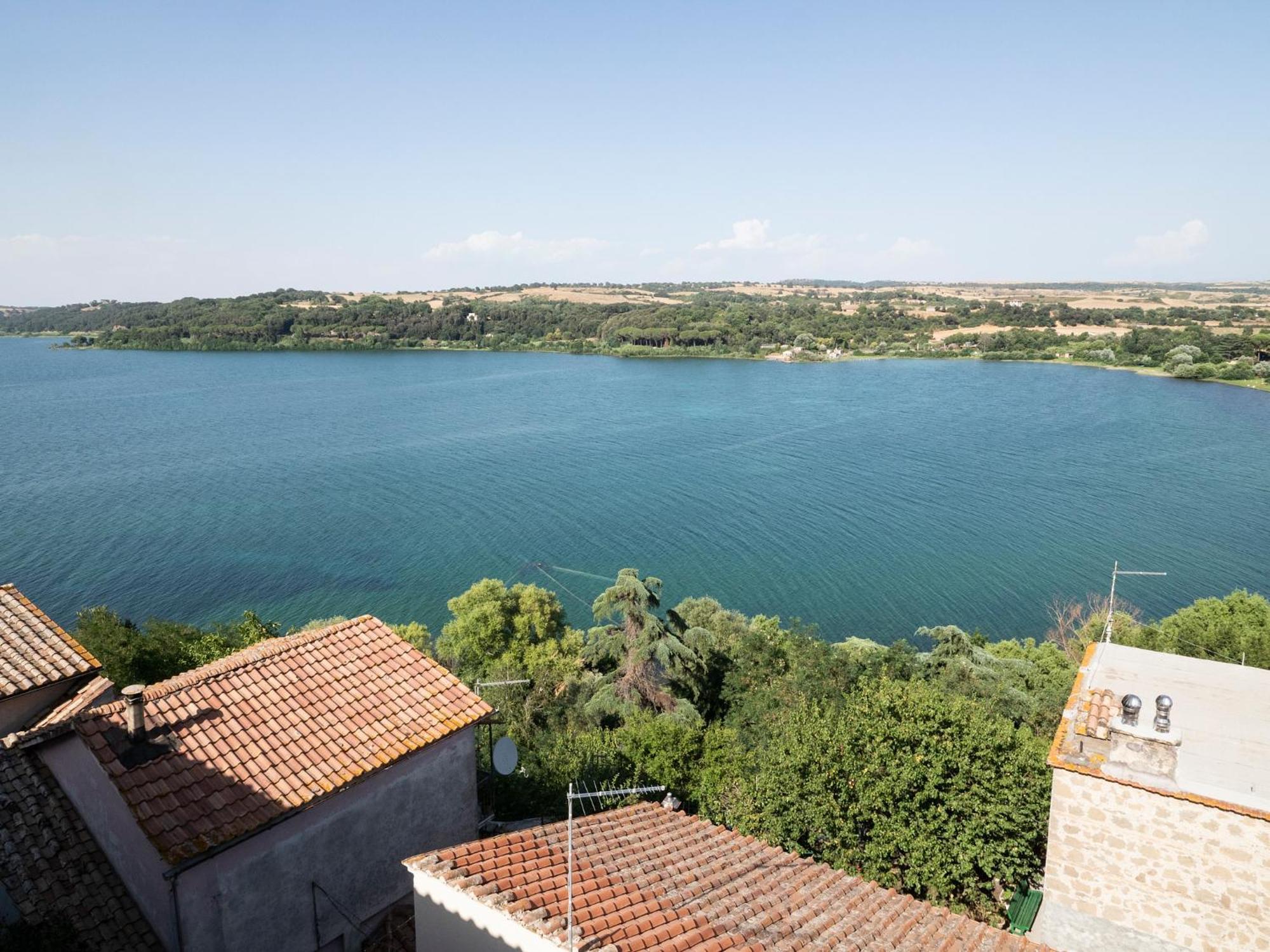 Eleganza In Centro Sul Lago - Anguillara Sabaziaアパートメント エクステリア 写真